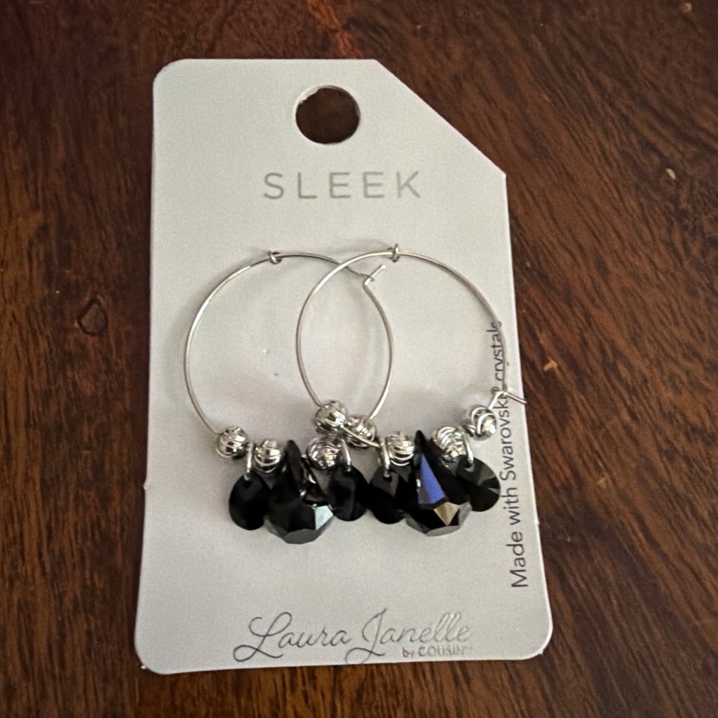 Laura Janelle * By Cousin * Pair Of Swarovski Crystal Hoop Earrings * New*